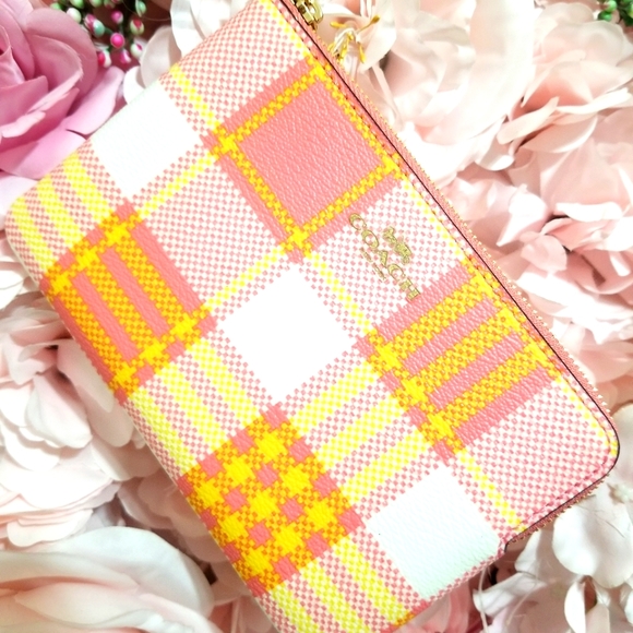 Coach Corner Zip Wristlet with Garden Plaid  Print.